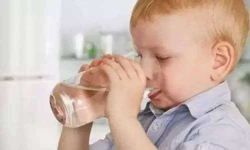 羞羞色电影在线观看品牌分享给宝宝喂水误区